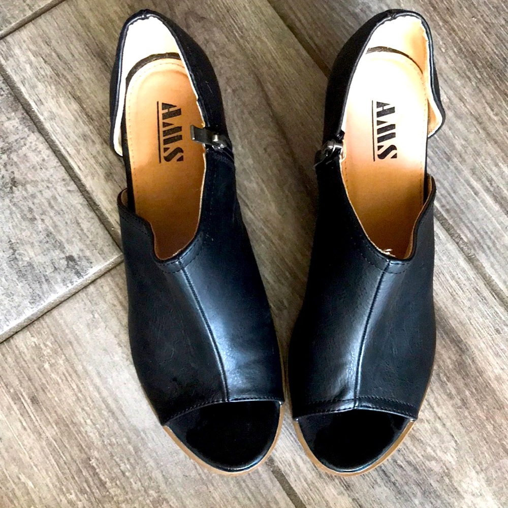 AMS shoes.